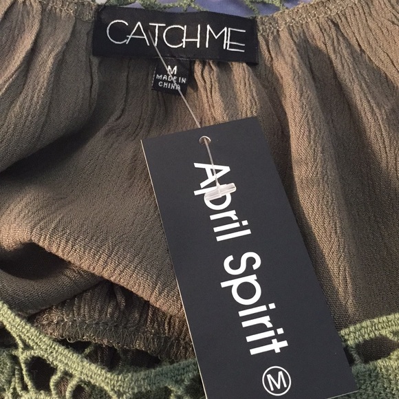 {Catch Me}Sz S Left!Adorable Lace Shoulder Dress - Picture 5 of 6